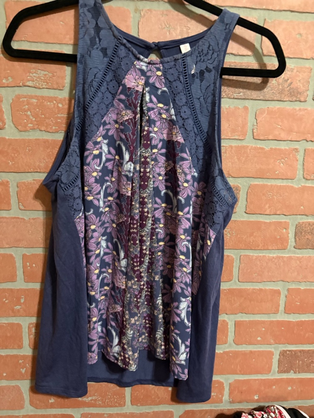 Xhilaration purple,  Floral Lace-Trim Tank Top